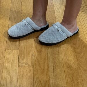 Isotoner Slippers